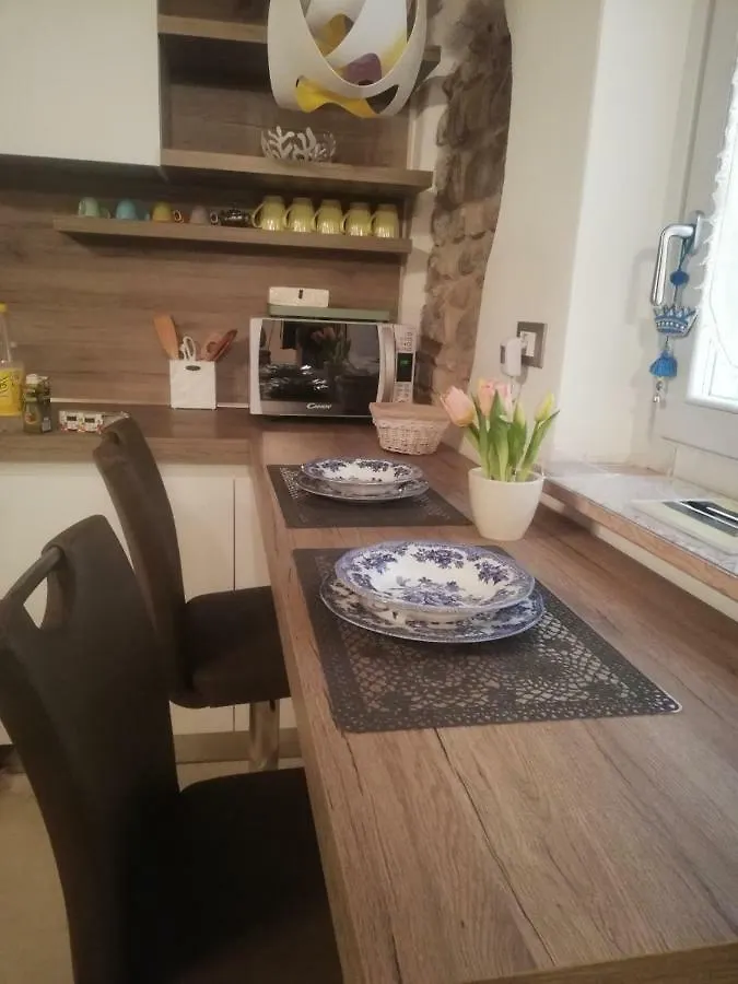 Vera Home Bardolino 0*,  Italy